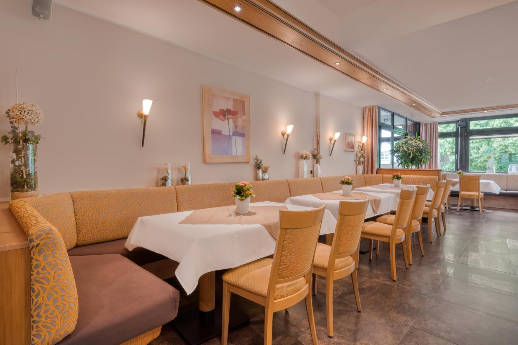 Hotel Wiehen-Therme Hullhorst Ngoại thất bức ảnh