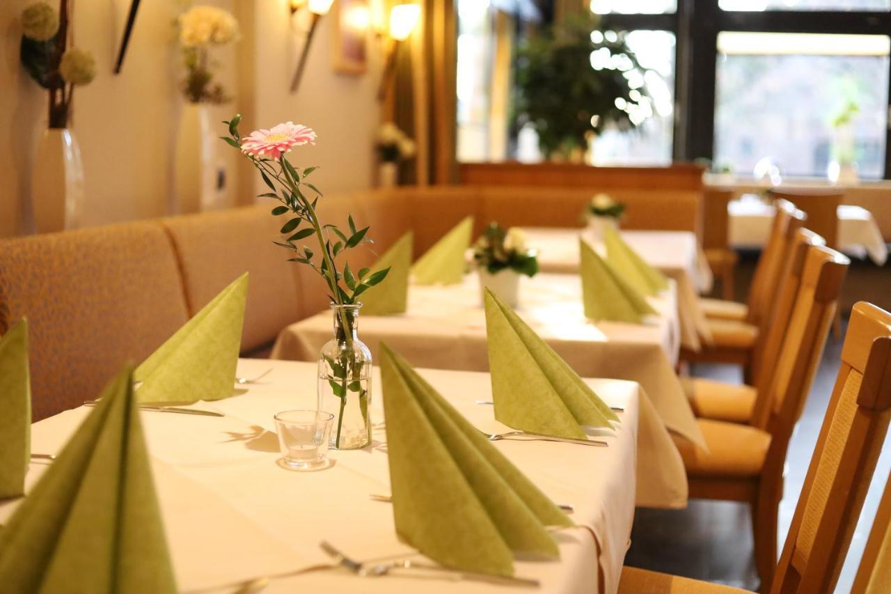 Hotel Wiehen-Therme Hullhorst Ngoại thất bức ảnh